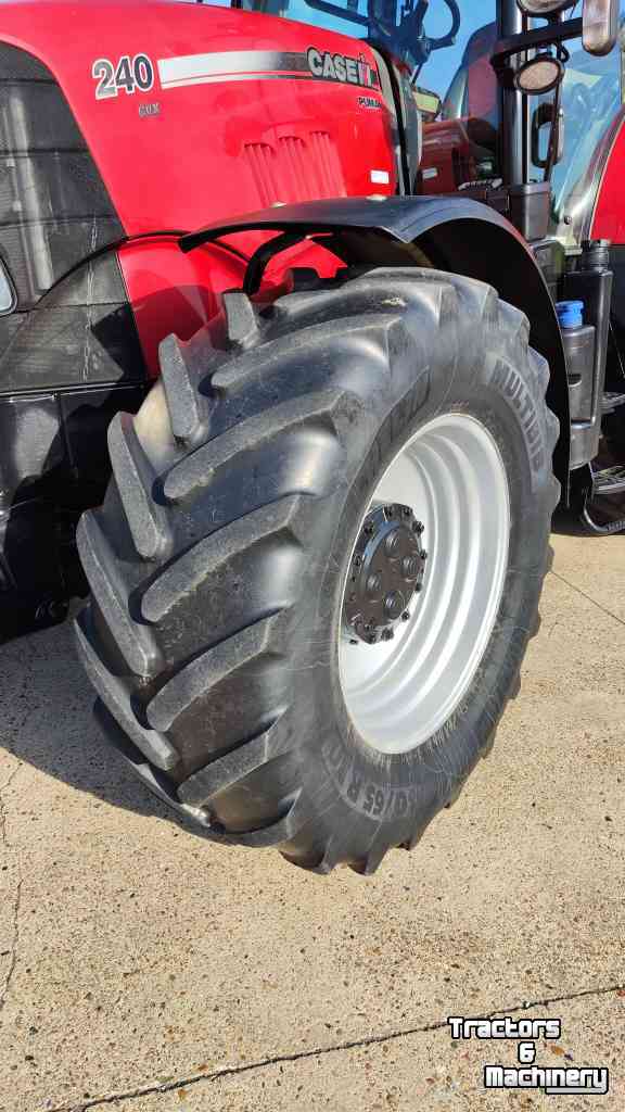 Tractor Case-IH Puma 240 cvx t4b