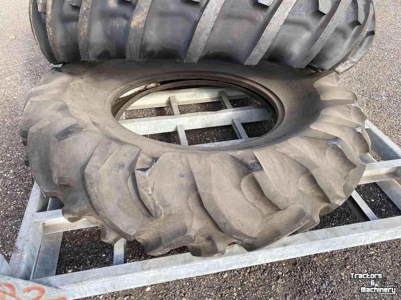 Wheels, Tyres, Rims & Dual spacers Alliance 18.4 - 34