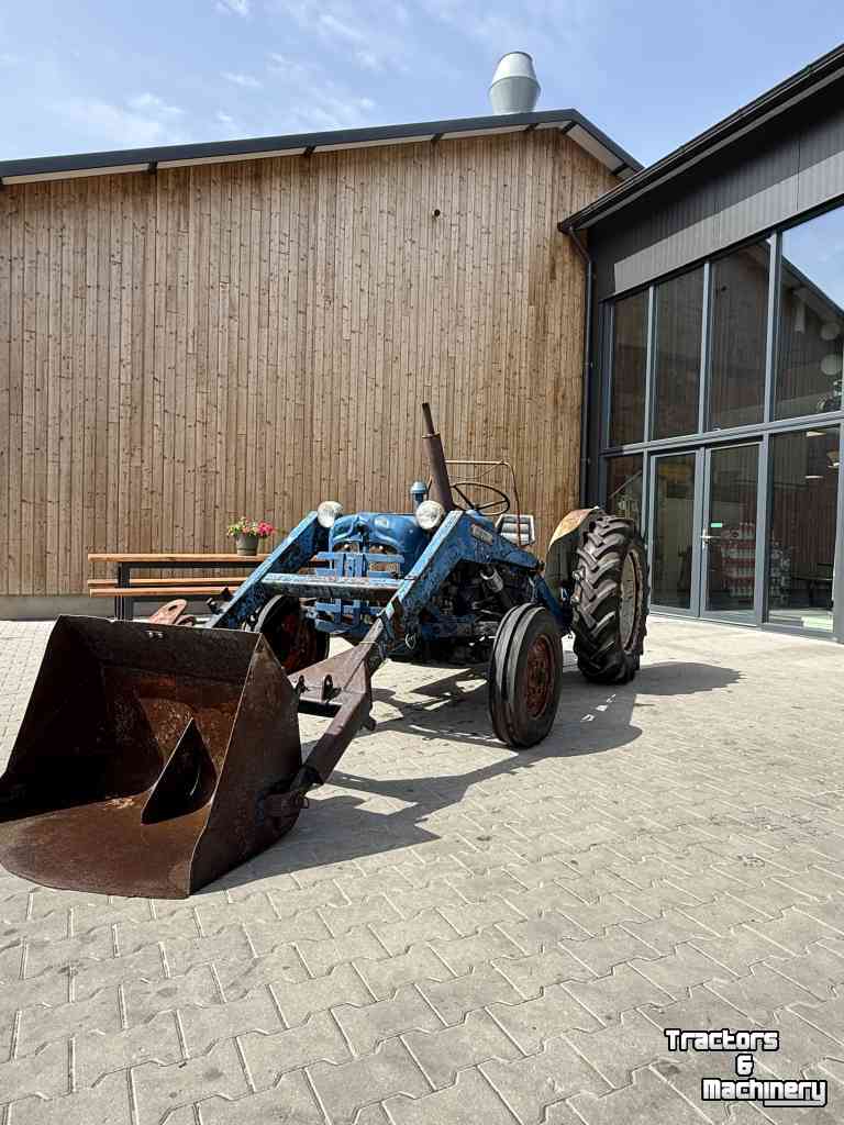 Oldtimers Ford Dexta