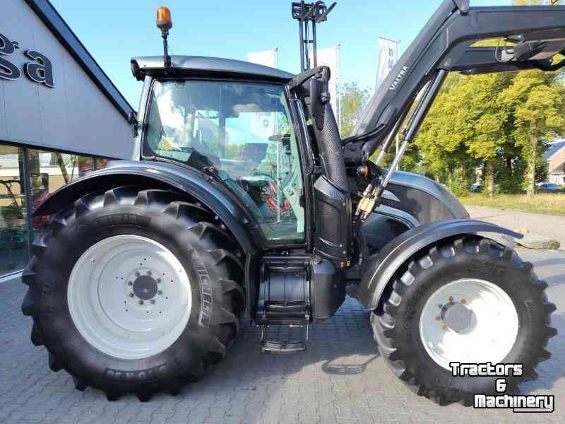 Tractor Valtra N174 Versu