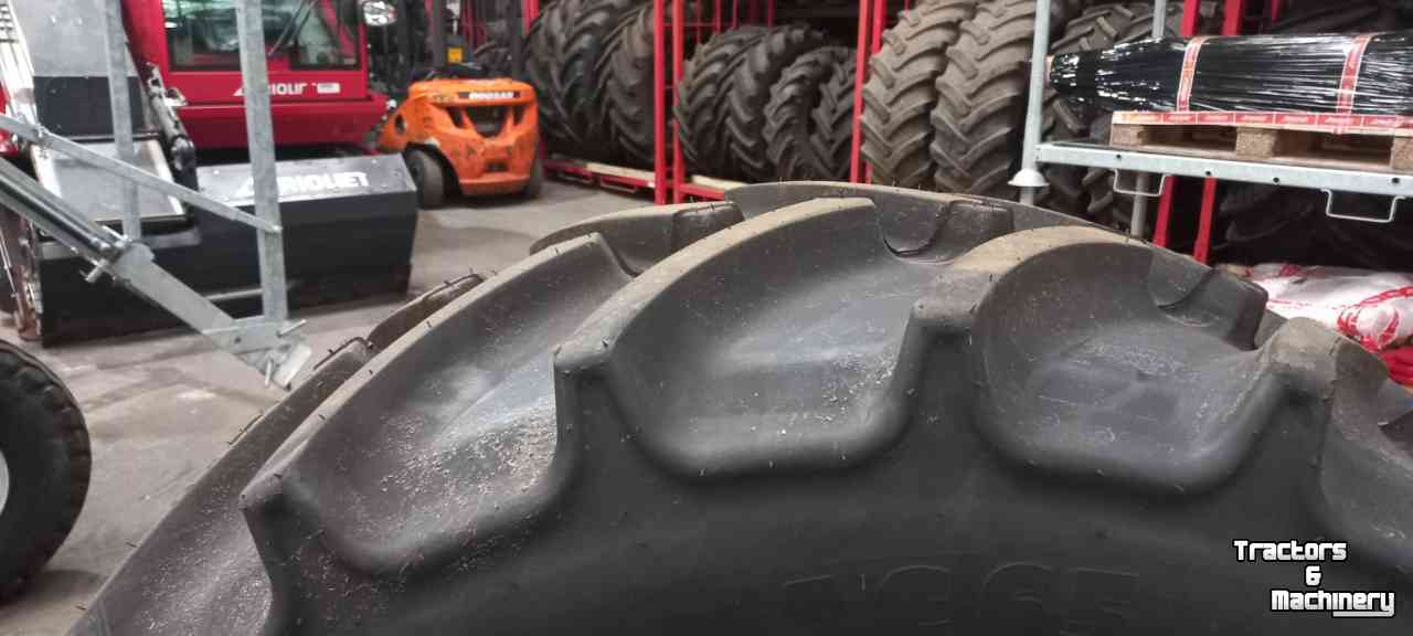 Wheels, Tyres, Rims & Dual spacers Mitas 540/65R30 AC65