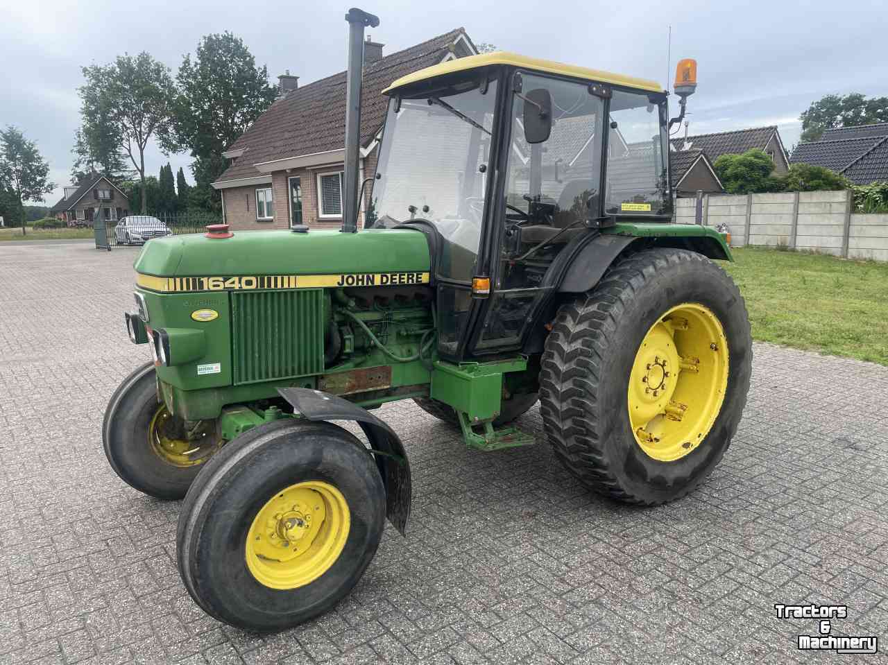 Tractor John Deere 1640 MC-1