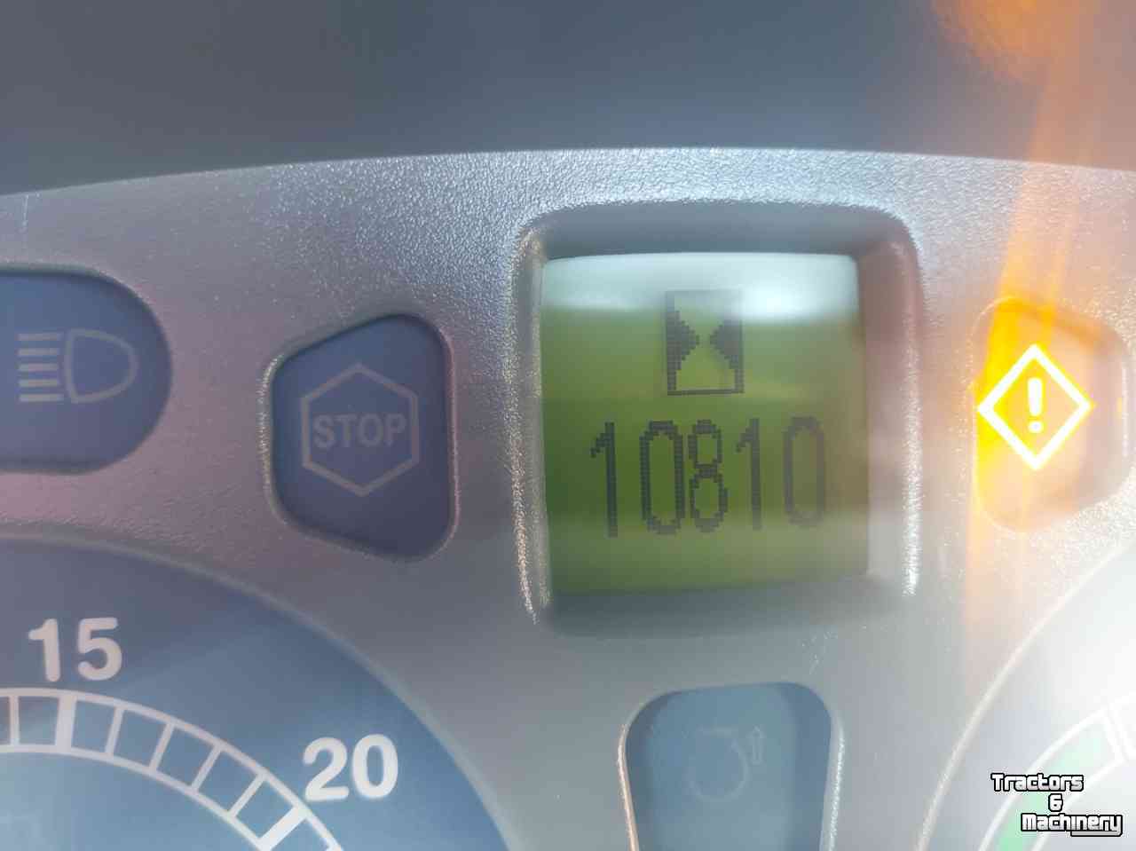 Tractor New Holland T7040