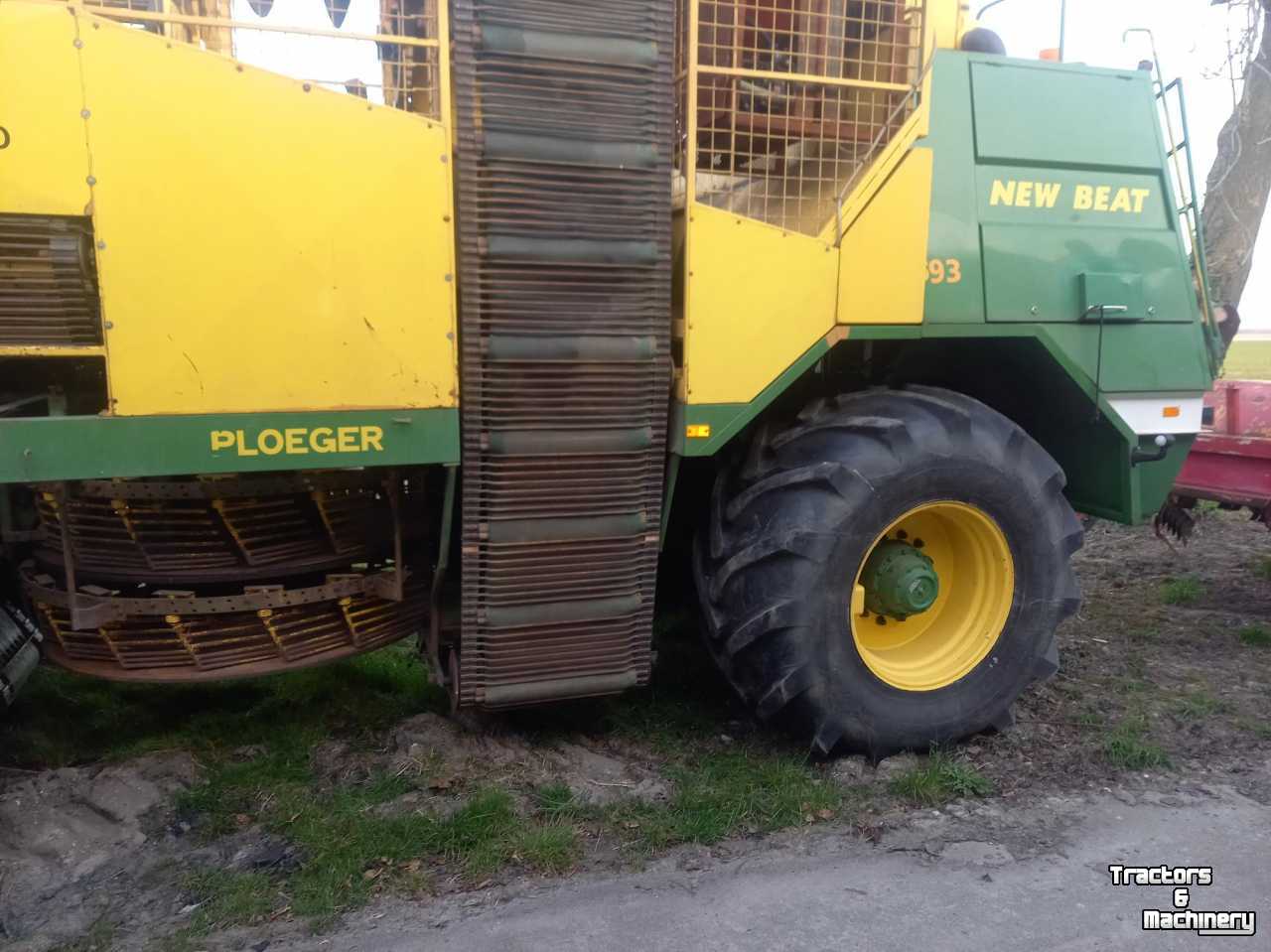 Carrot harvester Ploeger witlofooier