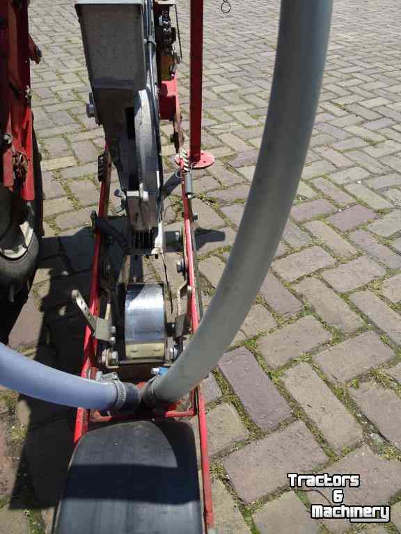 Vegetable- / Precision-seed drill Agricola Italiana Wortelzaaier / Wortel zaaimachine