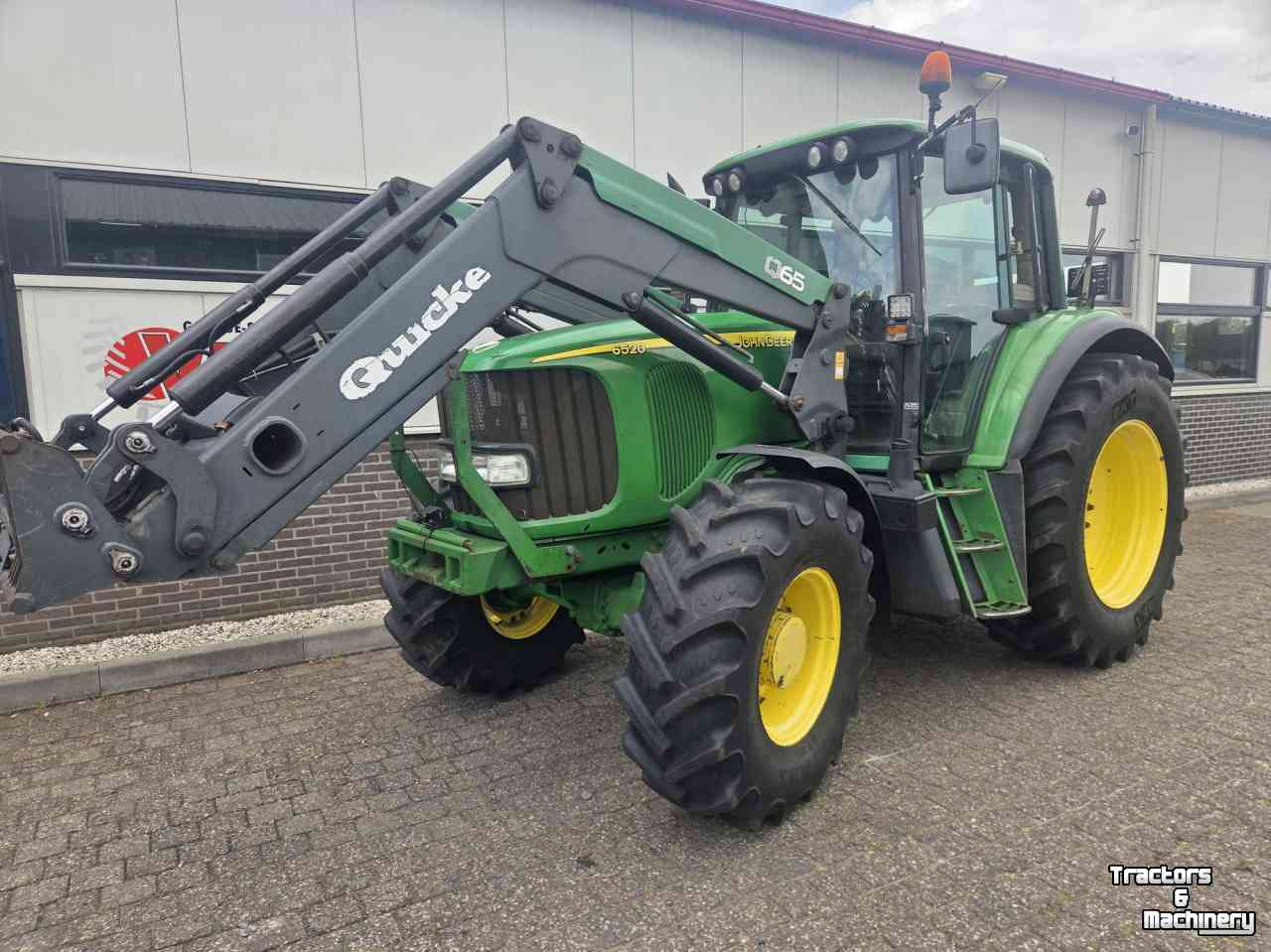 Tractor John Deere 6520 met voorlader