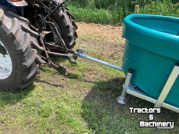 Water trough Solar Energy Suevia Suevia Solar weidedrinkbak 200 liter , met oppervlaktepomp