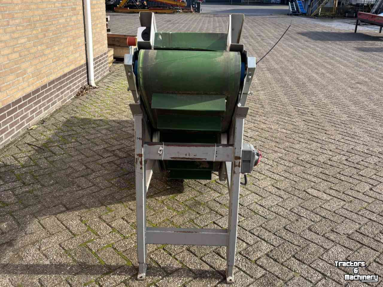 Conveyor Pro-Pak RVMP-400, elevator