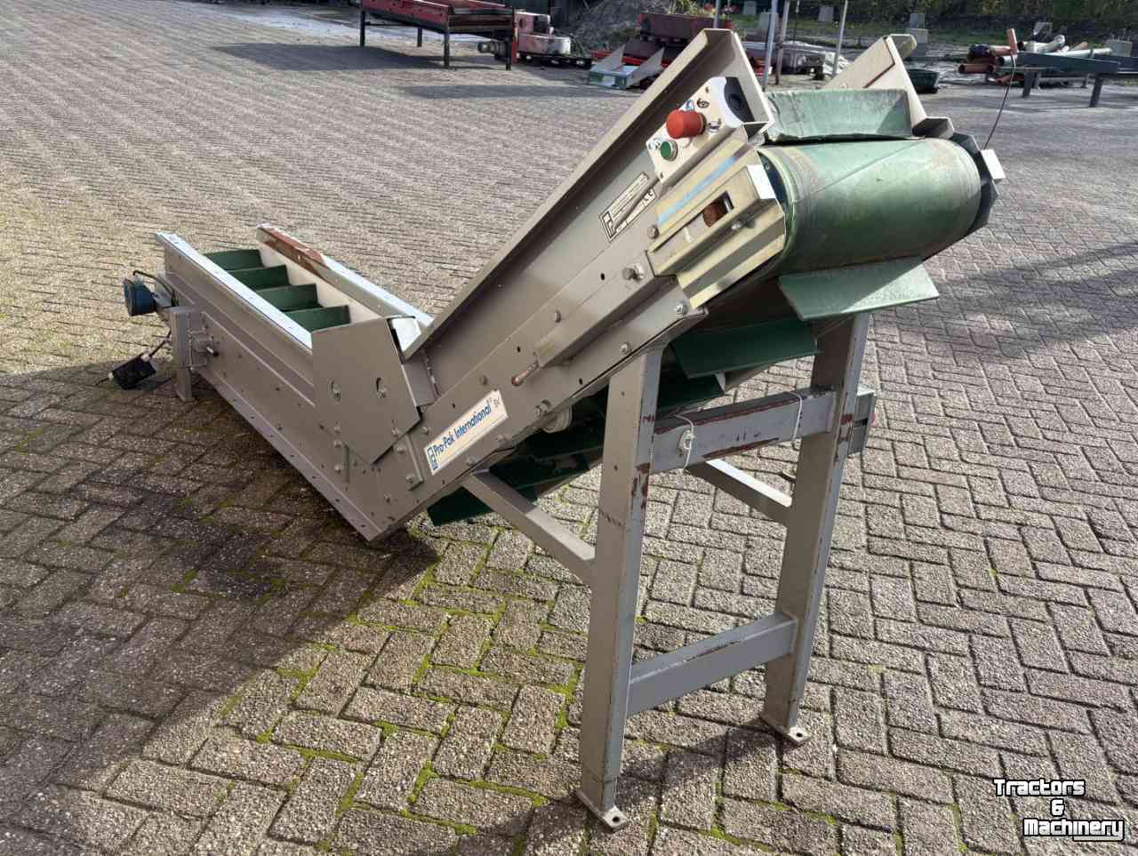 Conveyor Pro-Pak RVMP-400, elevator