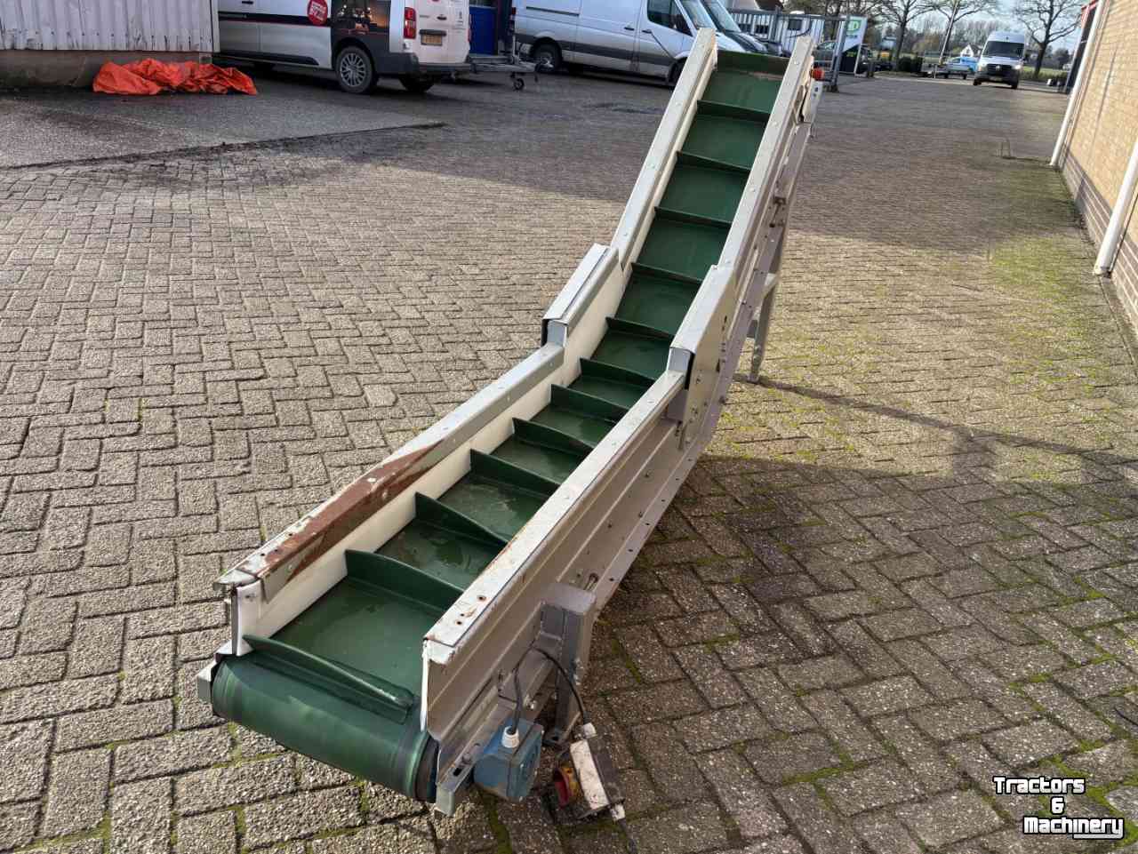 Conveyor Pro-Pak RVMP-400, elevator