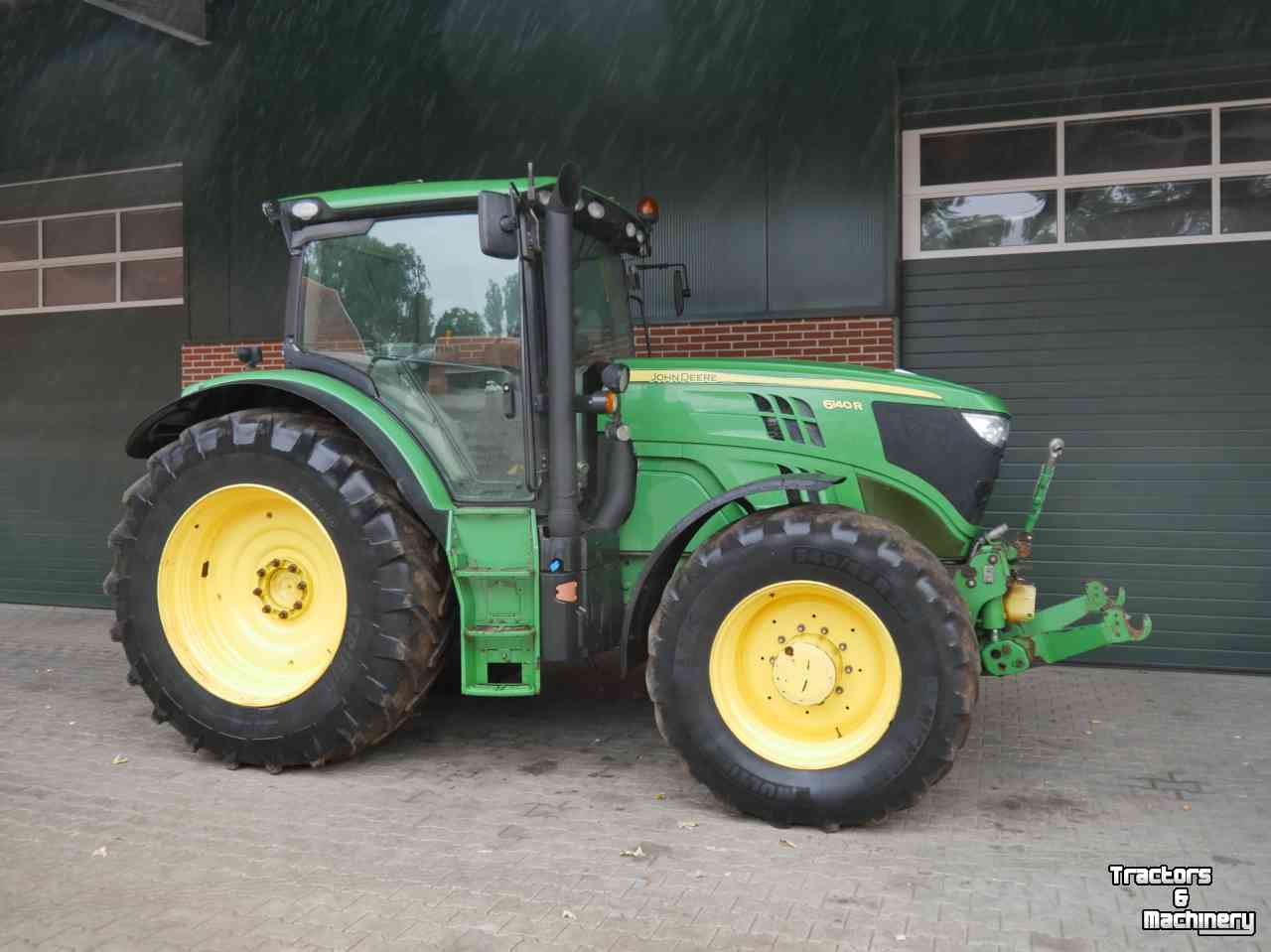Tractor John Deere 6140R AP F-PTO lucht