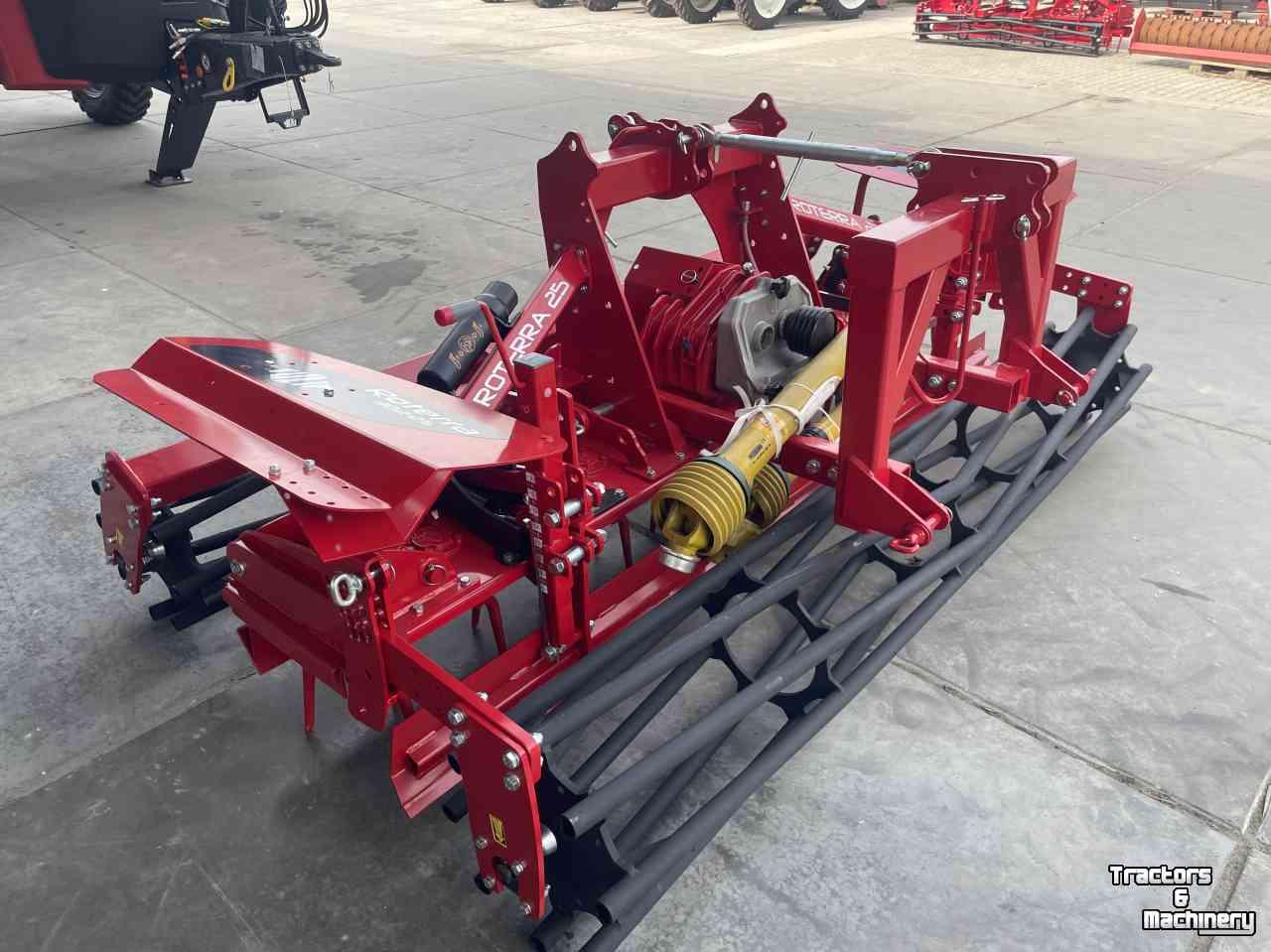 Rotary Harrow Tulip 302/25 front kopeg met v-rol voor en achter