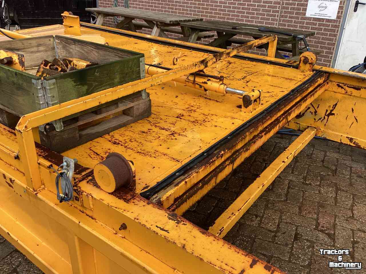 Earth- / Sand-dumper Joskin Bagger opbouw