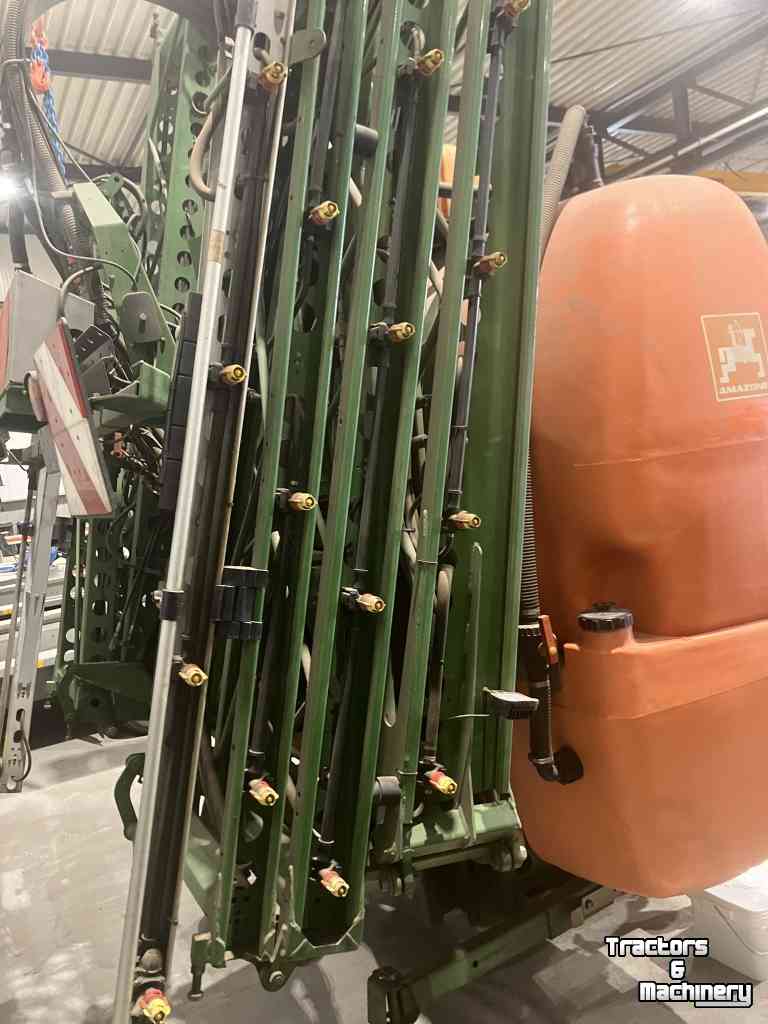 Fieldsprayer 3 points Amazone UF 1501 / 21 meter