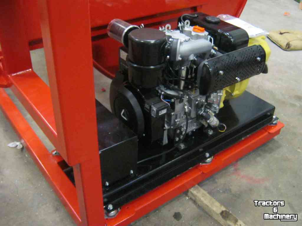 Hose-reel / Hose drum AGM Slanghaspel met pomp / dieselpomp / waterpomp