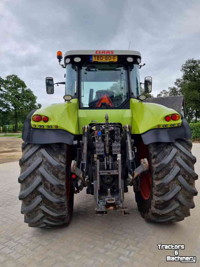 Tractor Claas axion 840