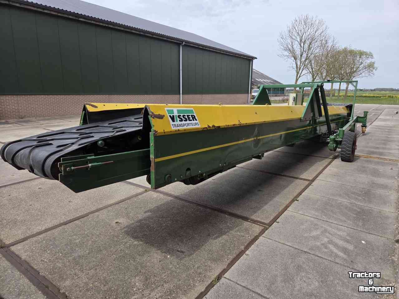 Telescopic storeloader Visser Hallenvuller