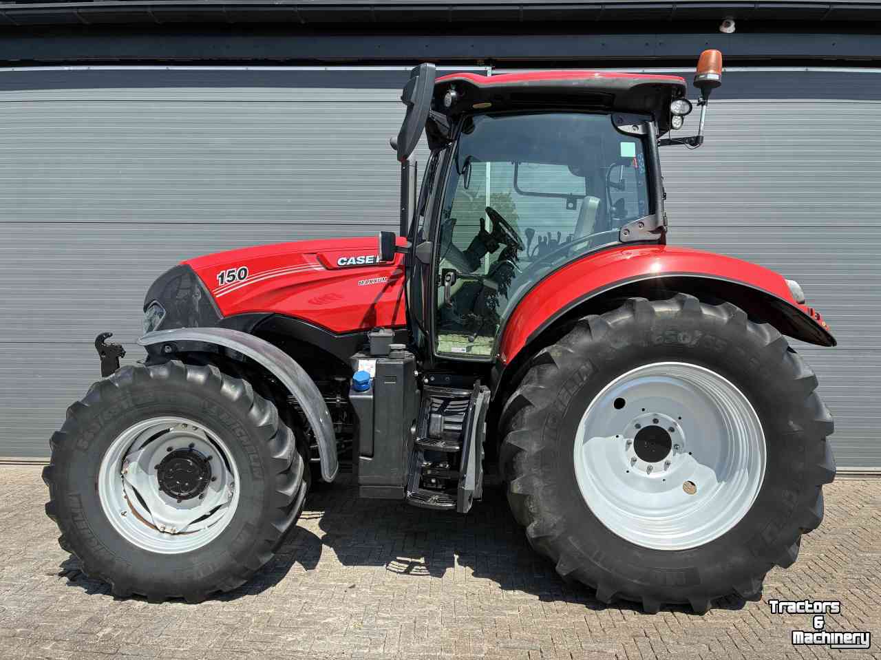 Tractor Case-IH MAXXUM 150