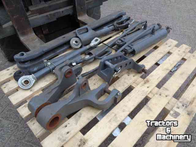 Used parts for tractors Massey Ferguson 5435