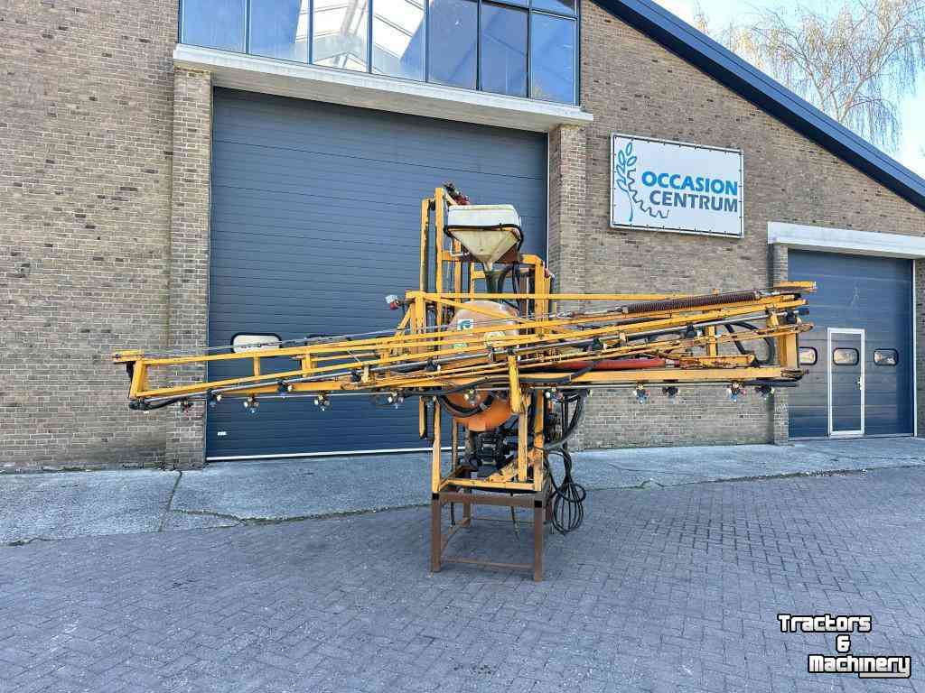 Fieldsprayer 3 points Cebeco Gedragen Veldspuit