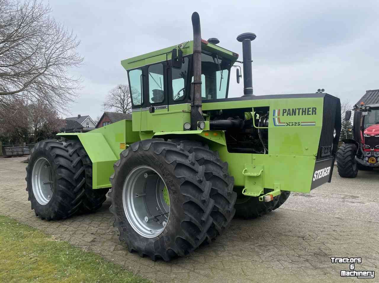 Tractor Steiger PANTHER III ST-325 CAT.14.6 LTR.