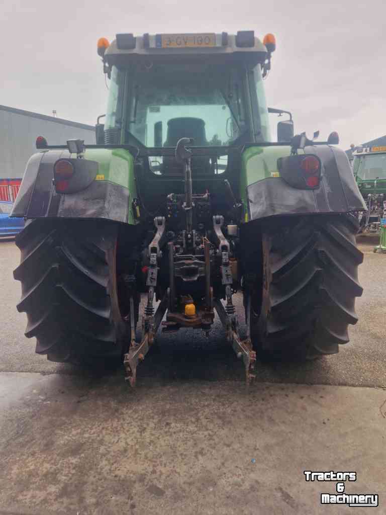 Tractor Fendt 820 Vario