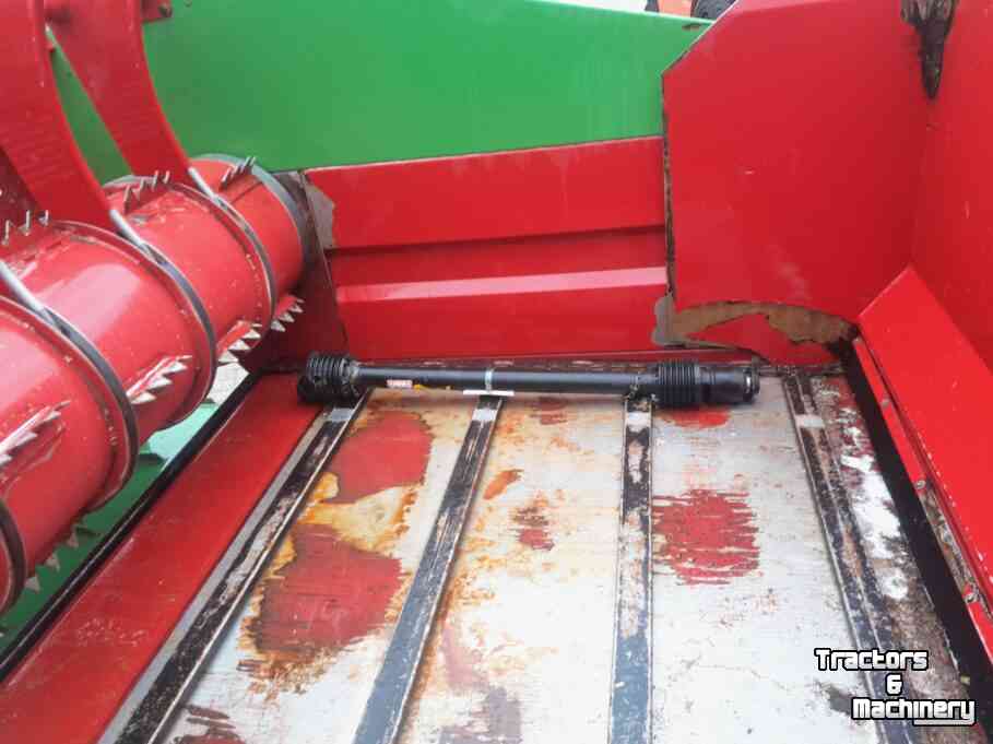 Silage-block distribution wagon Strautmann BVW Blokkenwagen