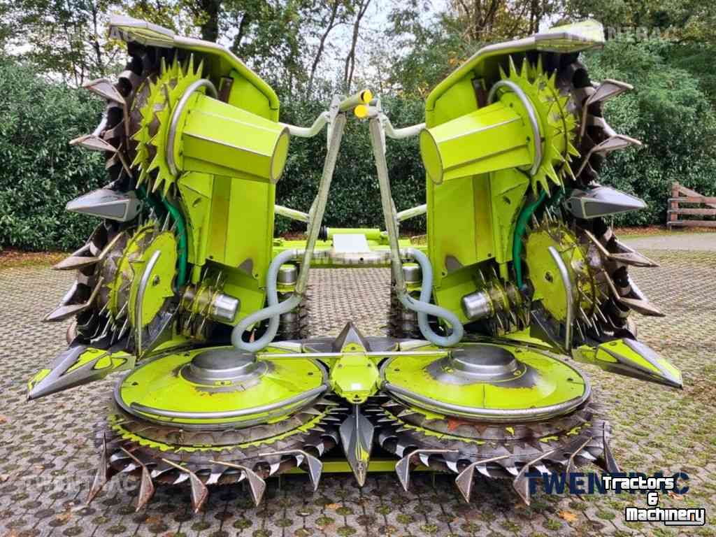 Cornhead Claas Orbis 600 SD