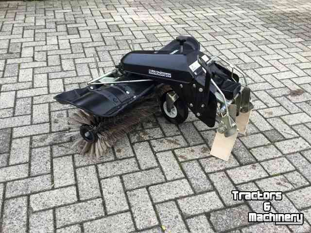 Sweepers and vacuum sweepers Tielburger Veger