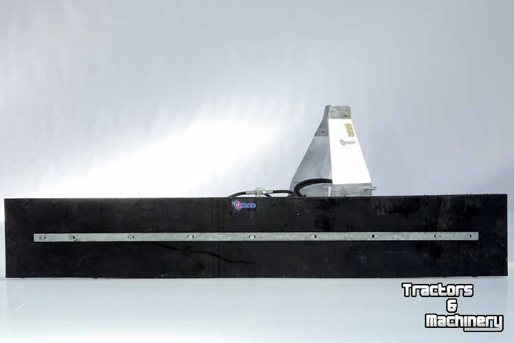 Snow Removal Equipment Qmac Rubber snow scraper blade