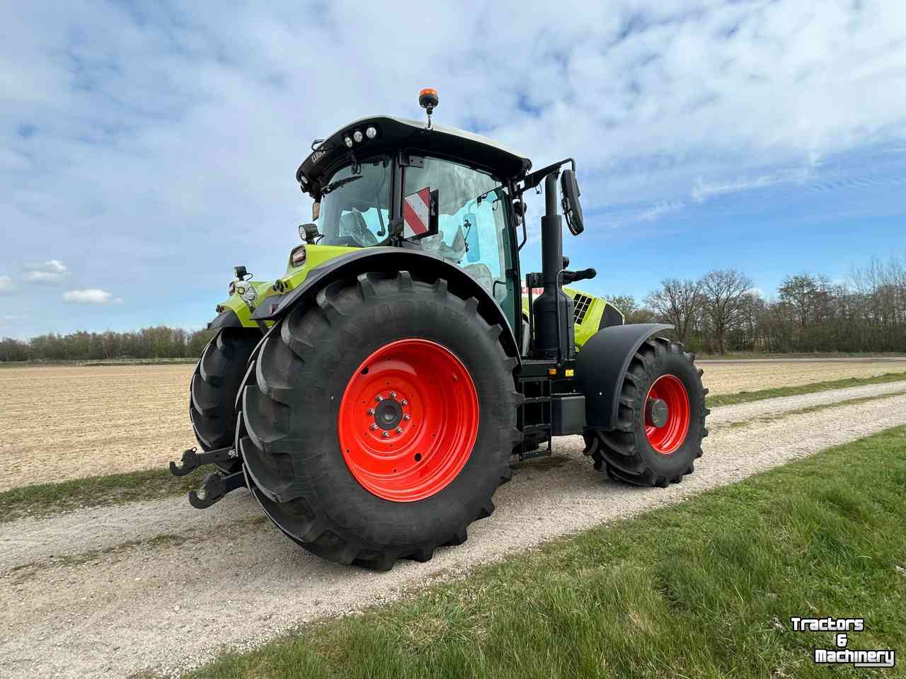 Tractor Claas Arion 660 CMATIC CEBIS