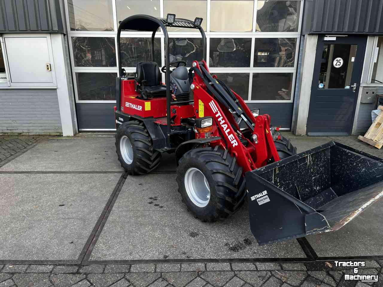 Wheelloader Thaler 2230S