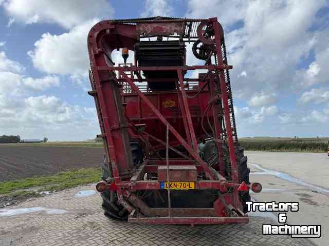 Sugar beet harvester WKM 8 ton