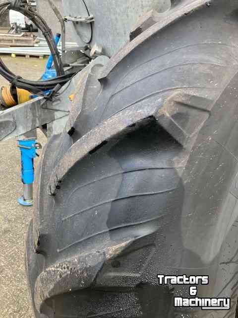 Wheels, Tyres, Rims & Dual spacers Taurus 20.8 R 38