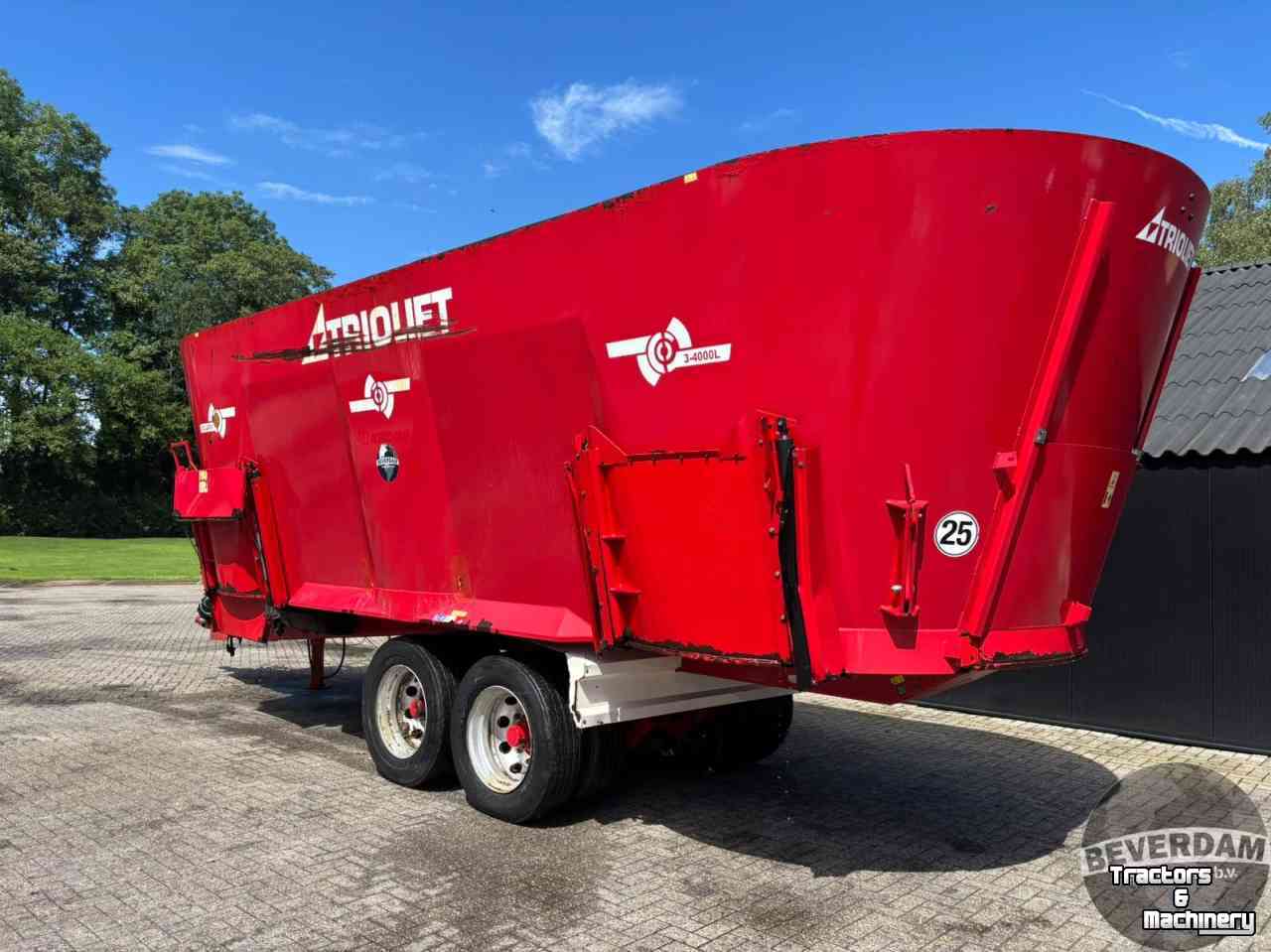 Vertical feed mixer Trioliet Solomix 3-4000L