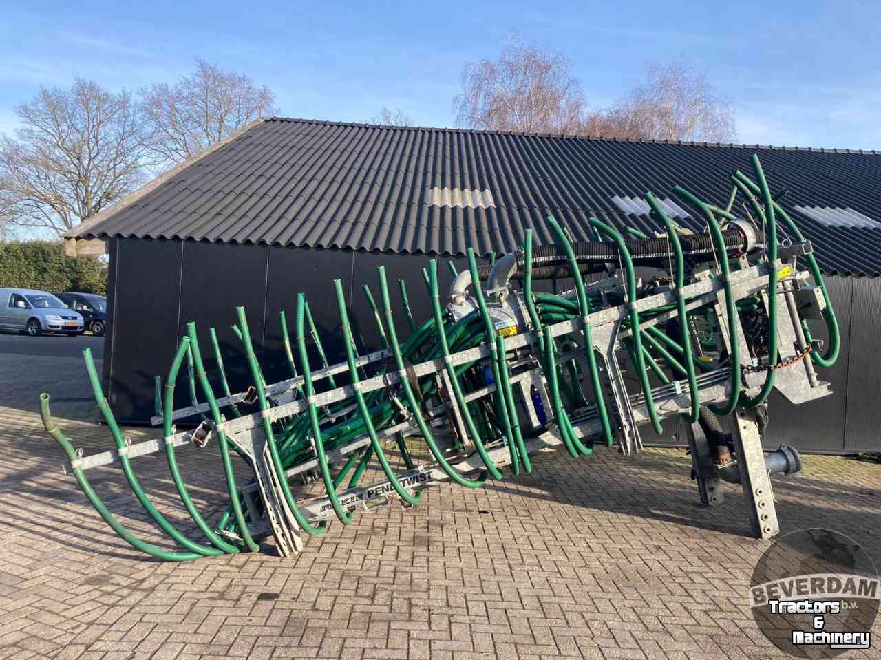 Grassland injector Joskin Penditwist 120/40 RP2