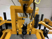 Deep subsoiler McConnel SHAKAERATOR bouwlandwoeler - vibratiewoeler