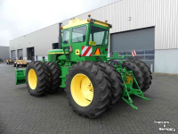 Tractor John Deere 7520