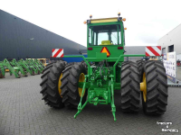 Tractor John Deere 7520