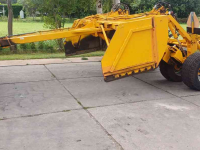 Scrapers Bos 5004 hydr as en cultivator