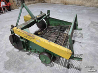 Potato harvester  Dax Voorraadrooier