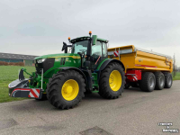 Tractors John Deere 6250R Tractor 300 Pk + VGM gronddumper 3 asser (30 ton)