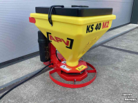 Granulate spreader APV KS 40   granulaat strooier