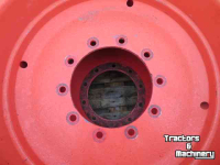Wheels, Tyres, Rims & Dual spacers Fendt Velgen 10 gaats 15x28 inch