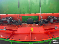 Onion harvester Holaras UM 300F / UR285