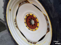 Wheels, Tyres, Rims & Dual spacers BKT 300/95R46
