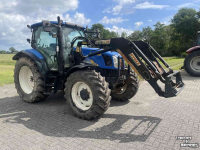 Tractor New Holland T6030 + STOLL ROBUST FR.LDR.
