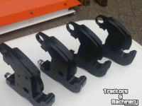 Diverse used spare-parts Holder Vanghaak / oppikhaak