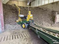 Potato pick-up loader Visser Visser opschepmachine | Beschikbaar voor verhuur