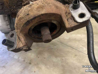 Used parts for tractors Case-IH ZF APL335HD vooras van een 845XL